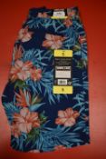 *Kirkland Men’s Swim Shorts Size: S