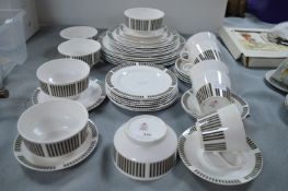 Royal Osbourne Vintage Part Dinner Service 40+pcs