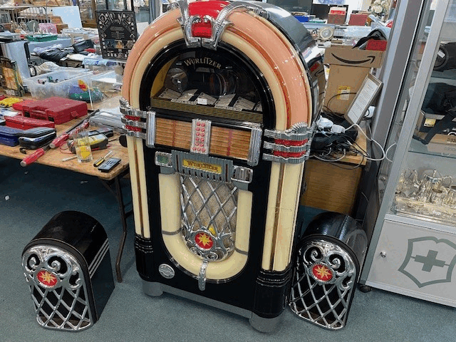 Online Timed Auction Ending Wednesday 12th March 10.30am (Staggered) Traditional and General