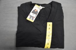 *Orvis Women’s Long Sleeve V-Neck Top Size: S