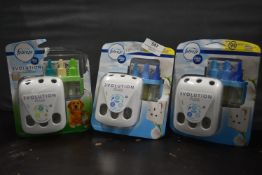 3x Febreze Limited Edition Room Odourisers