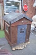 Kid's Wendy House