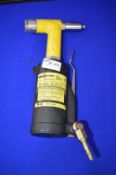 Alcoa Pneumatic Rivet Gun