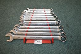 Bluepoint Spanners 10mm – 22mm, and a Snap-On 17mm Spanner (tray not included)