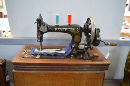 Pfaff Portable Manual Sewing Machine with Case