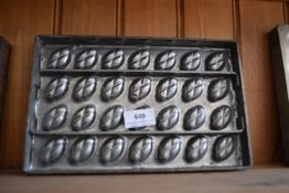 Vintage Chocolate Mould Oval Design