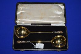 Cased Pair of Gold Plated Silver Apostle Spoons – Hallmarked London 1876, 170g total (some wear to