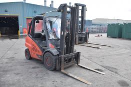 *Linde H50-500394-00 Diesel Forklift Truck, Serial No. H2X394 C01114, 2012 - The Auctioneer requests