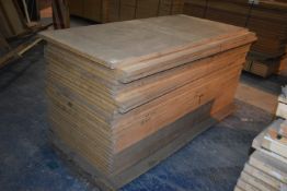 *Twenty-Six Internal Décor FSC Doors 1981x914x35mm