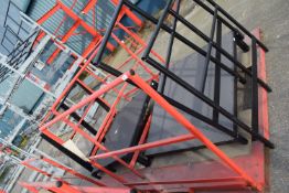 *Materials Stillage 190x280cm