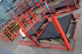 *Materials Stillage 190x280cm