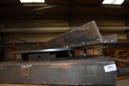 *Forklift Mountable Turntable for Moving Modular Buildings