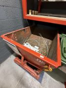 *Forklift Mountable Tipping Stillage