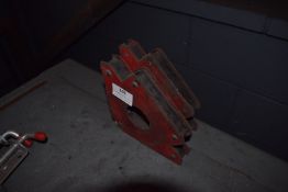 *Two Welders Magnetic Angle Holder