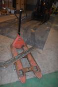 *550x1100 Modified Pallet Truck