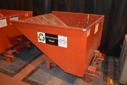 *Forklift Mountable Tipping Stillage