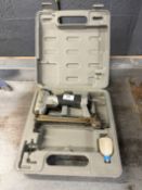 *EZ-Fasten Pneumatic Staple Gun