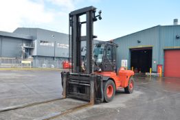 *Lansing Linde H140 14-ton Forklift Truck, Serial No. E1X354M00087/2001 - The Auctioneer requests