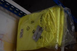 *2x Hi-Vis Trousers Size: XL