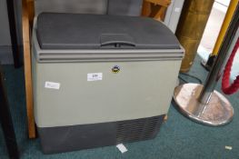 Portable Electric Cool Box, with Cables and Charger