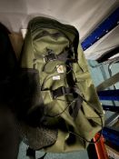 *Carhartt Click Flip Backpack (green) RRP: £89.95