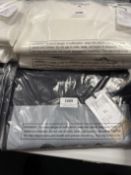 *Carhartt Pocket T-Shirt (dark navy) Size: XL