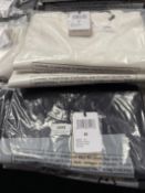 *Carhartt Pocket T-Shirt (dark navy) Size: M