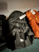 *Elliker Kiln Hooded Zip Top Bag (black) RRP: £64.95