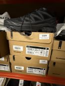 *Salomon XT6 Staining Shoes (black) Size: 8 RRP: 164.95