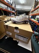 *Salomon XT6 Training Shoes (white) Size: 10 RRP: £164.95
