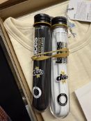 *Two Pairs of Crep Sneaker Laces (1x black, 1x white)