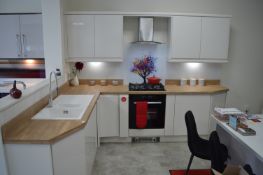 *L-Shape Cream Kitchen with Faux Woodblock Oak Worksurface 230x280cm with White Acrylic 1.5 Bowl