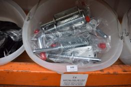 *Feed Bucket Containing XL Shoot Bolts