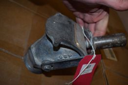 *Cast Metal 45-gal Drum Pouring Tap with Brass Lid