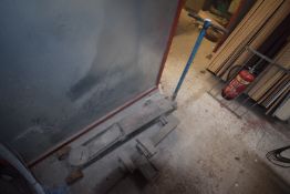 *Commercial Trolley Jack