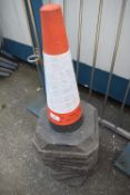 *Six 46cm Traffic Cones