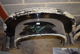 *Pair of 3.5-ton Rear Wheel Arch Moulds