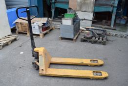 *550x1100 2.5-ton Pallet Truck