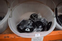 *Feed Bucket Containing Zinc Triangular Tie Up Rings