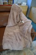 *Mon Chateau Dusky Pink Throw