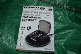 Daewoo Air Buds and Wireless Charging Case