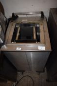 Heated Plate Trolley