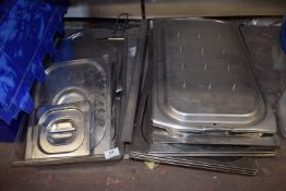 Quantity of Assorted Stainless Steel Cooking Trays