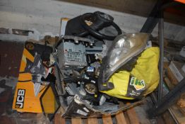 Quantity of Assorted Car Parts