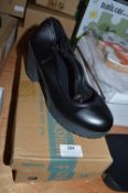 Lady’s Black Fashion Shoes Size: 8