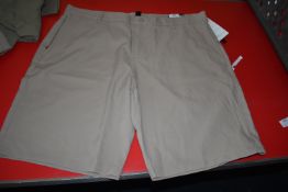 *Kirkland Men’s Shorts Size: 40