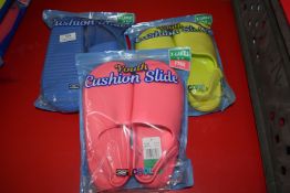 Three Pairs of 32 Degrees Youth Cushion Slides Size: XL 3-4