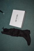Lady’s Black Boots Size: 10
