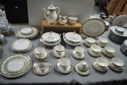 Royal Doulton Fontainebleau Pattern Tableware 89pcs