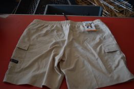*Mondetta Men’s Cream Cargo Shorts Size: XXL